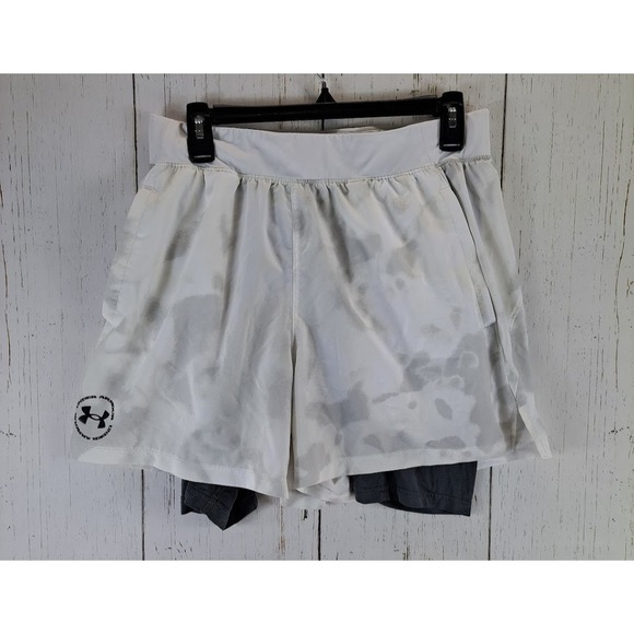 Under Armour Pants - Under Armour Size Large Womens Multicolor Fitted Lined‎ Athletic Shorts